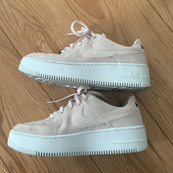 Nike AirForce1 Sage Low - Picture 5 of 8